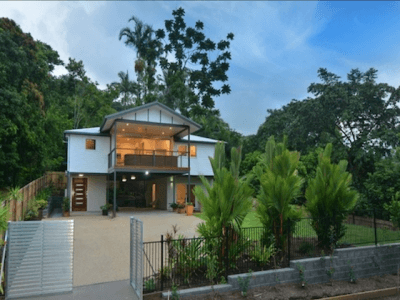 Queenslander Restoration - Stratford