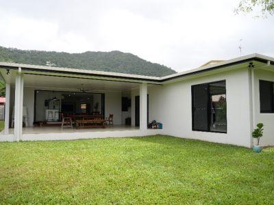 DSC 2977